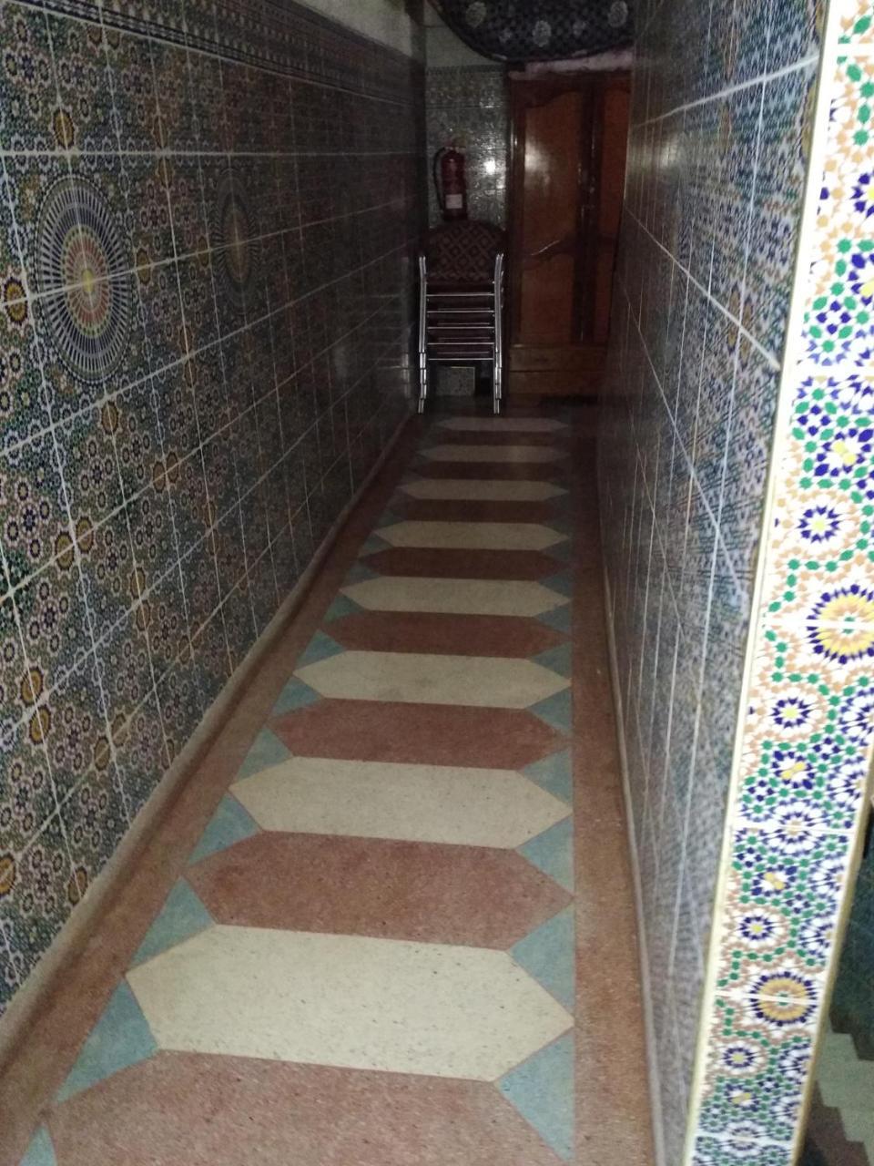 Ryad Bab Berdaine Meknès Exterior foto